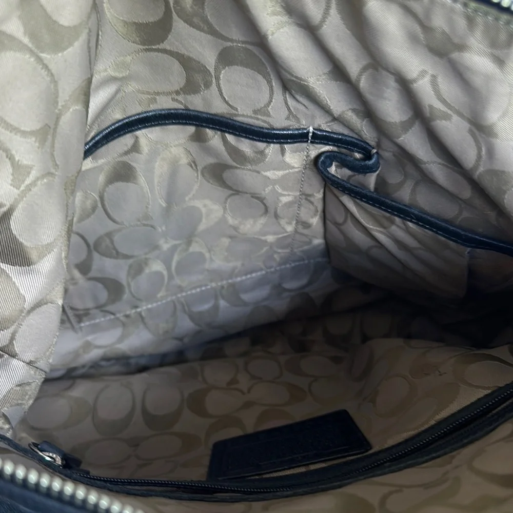 COACH Vintage Legacy Slim 9188 Duffle Crossbody - Picture 4 of 7